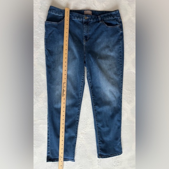 Chico's Jeans Straight Leg Ankle Blue Denim Size 2,5 (L) - Picture 3 of 11